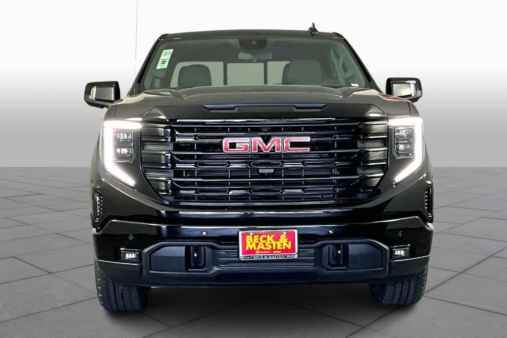 new 2024 GMC Sierra 1500 car, priced at $61,100