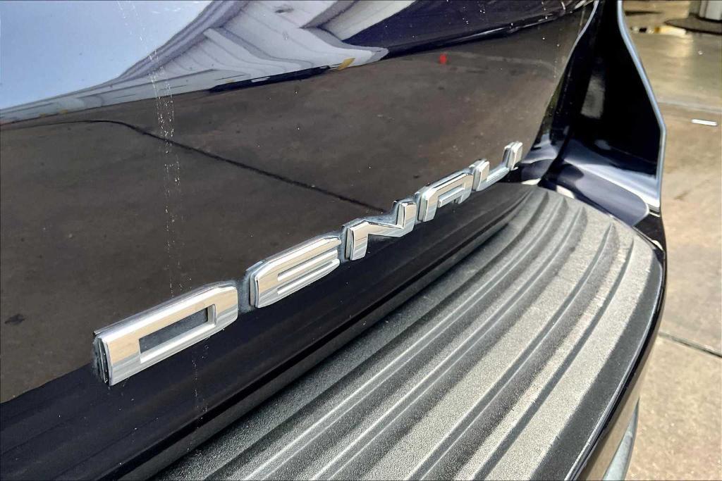 used 2022 GMC Yukon car, priced at $57,495
