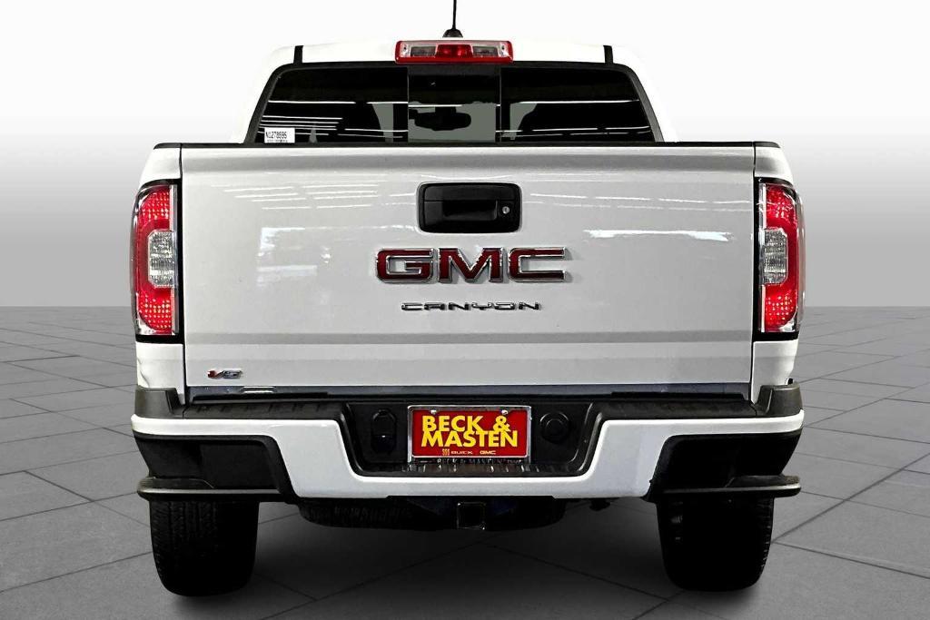 used 2022 GMC Canyon car, priced at $29,995