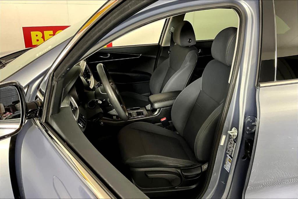 used 2020 Kia Sorento car, priced at $13,945