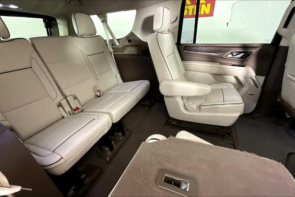 used 2022 GMC Yukon XL car, priced at $54,945