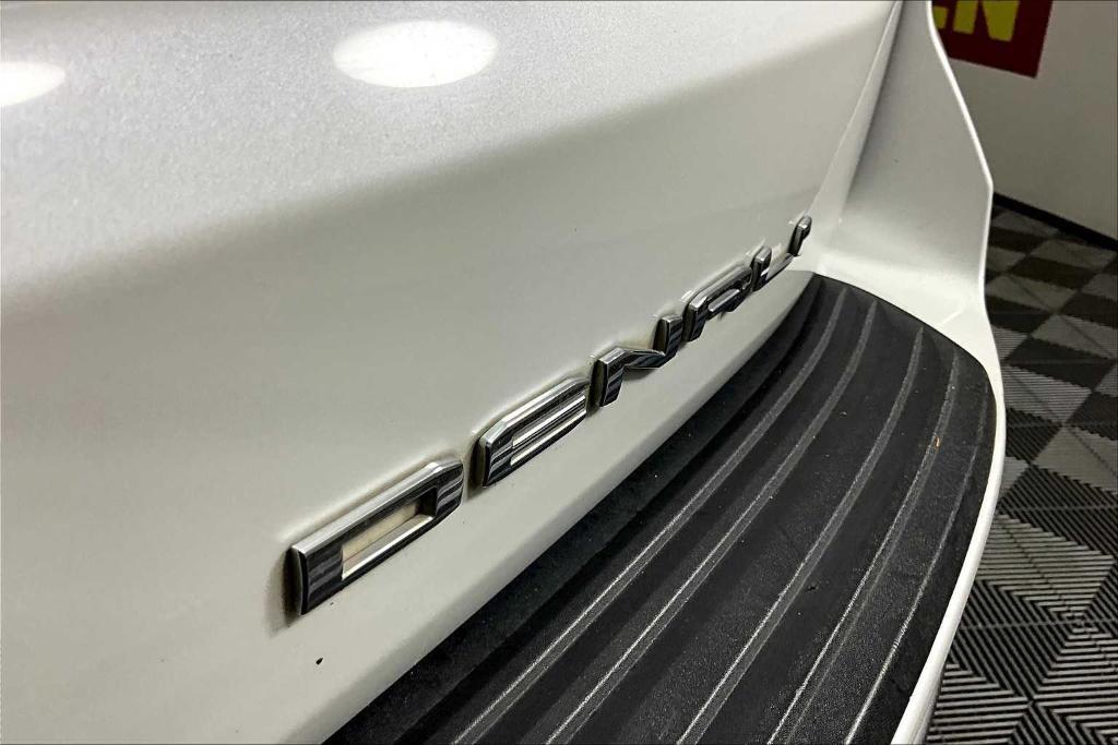 used 2022 GMC Yukon XL car, priced at $54,945