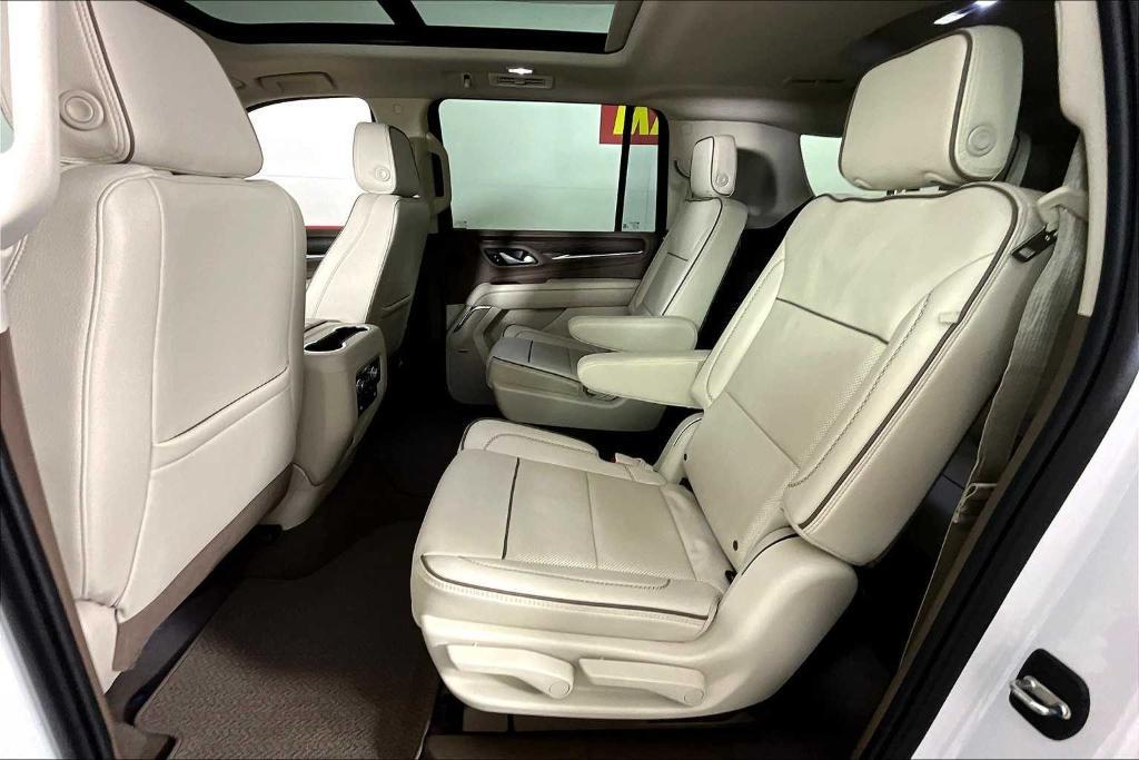 used 2022 GMC Yukon XL car, priced at $54,945