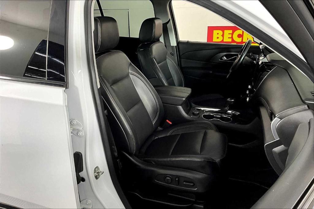 used 2018 Chevrolet Traverse car, priced at $19,414