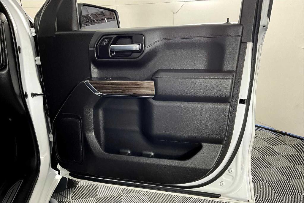 used 2021 Chevrolet Silverado 1500 car, priced at $28,992