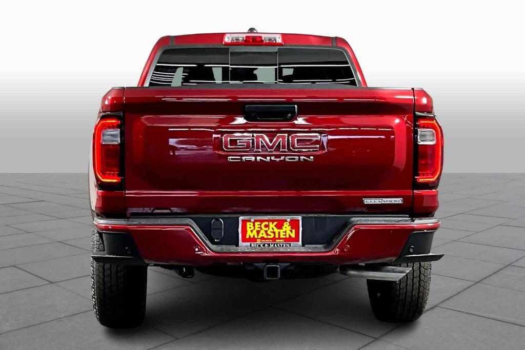 new 2024 GMC Canyon car, priced at $42,660