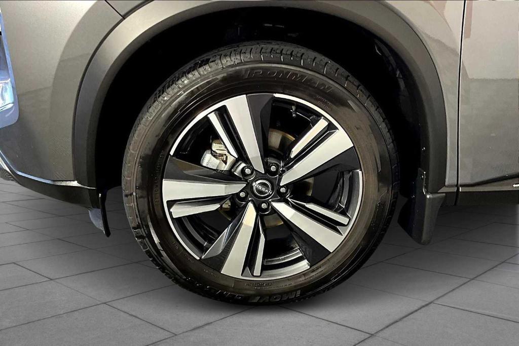 used 2023 Nissan Rogue car, priced at $24,992