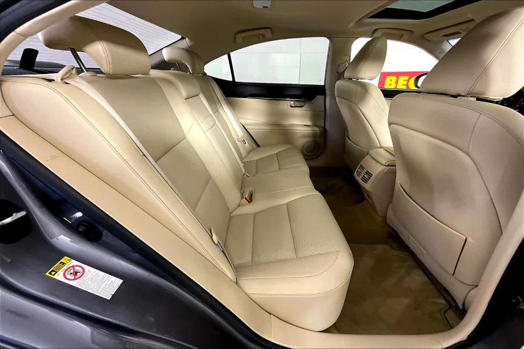 used 2014 Lexus ES 350 car, priced at $15,795