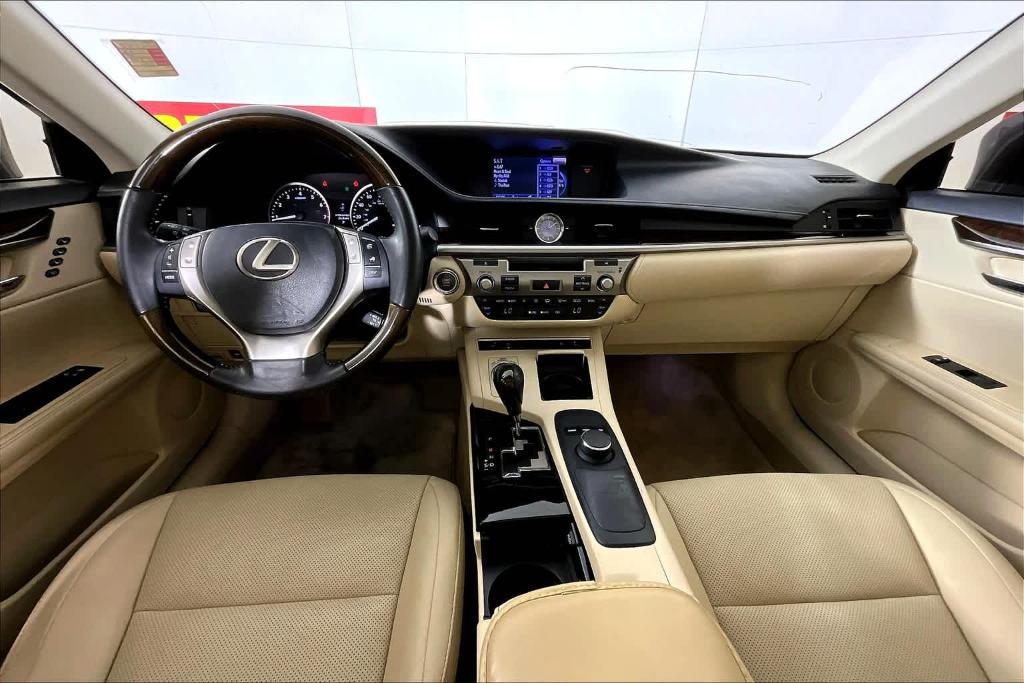 used 2014 Lexus ES 350 car, priced at $15,795