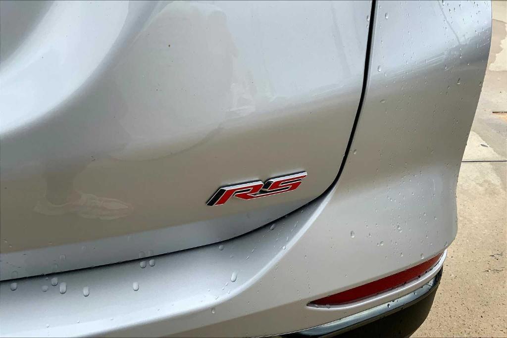 used 2022 Chevrolet Equinox car, priced at $18,965