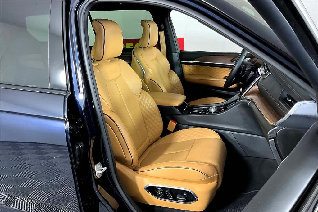 used 2024 Jeep Grand Cherokee L car, priced at $51,795