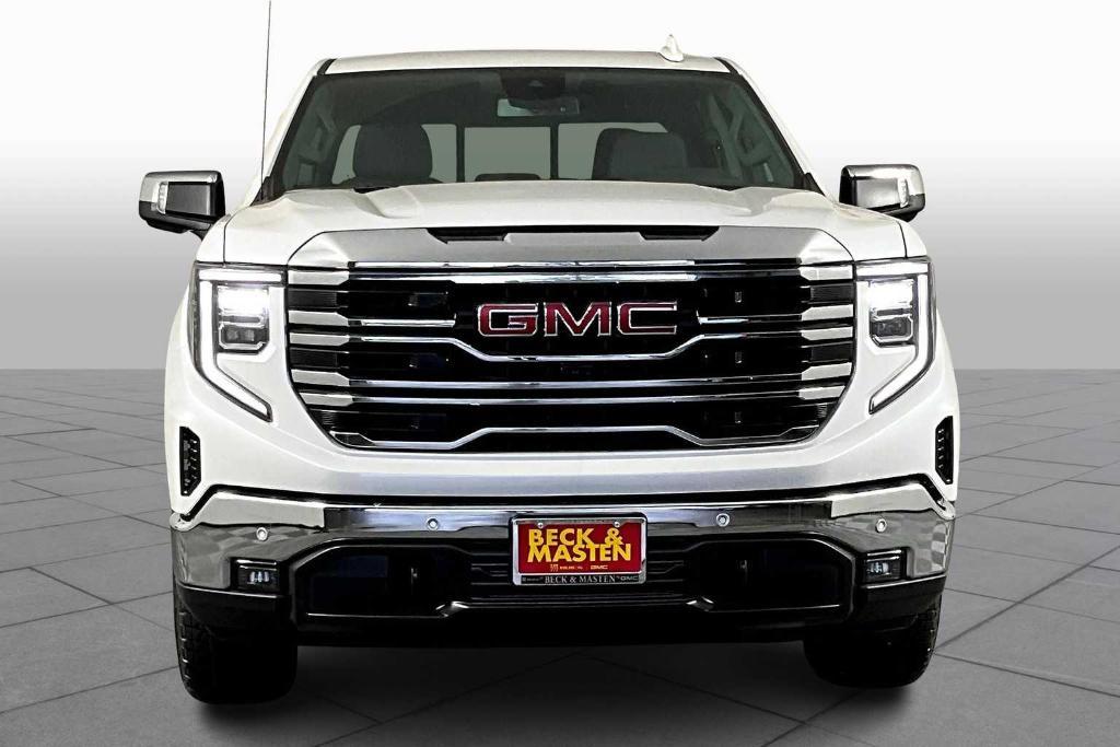 new 2025 GMC Sierra 1500 car, priced at $66,644