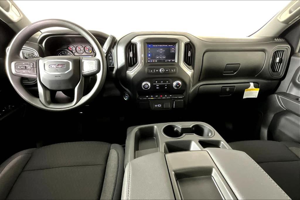 new 2025 GMC Sierra 1500 car, priced at $47,344