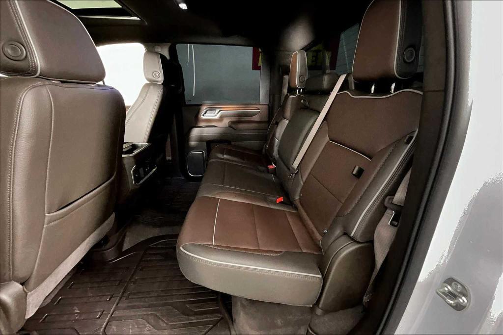 used 2025 GMC Sierra 2500 car, priced at $73,895