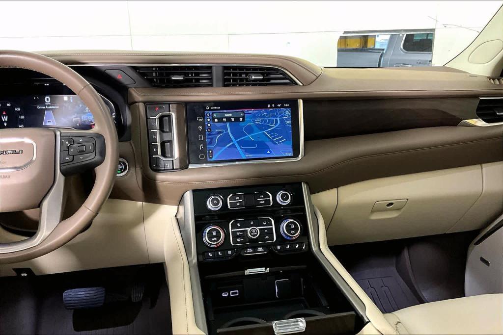 used 2023 GMC Yukon car, priced at $58,645