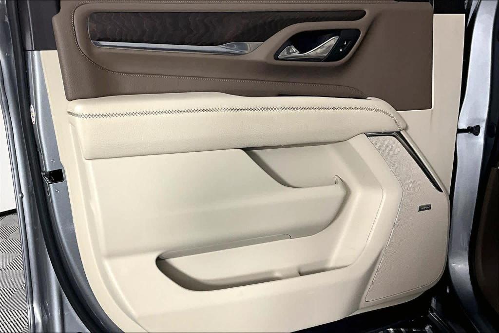 used 2023 GMC Yukon car, priced at $58,645