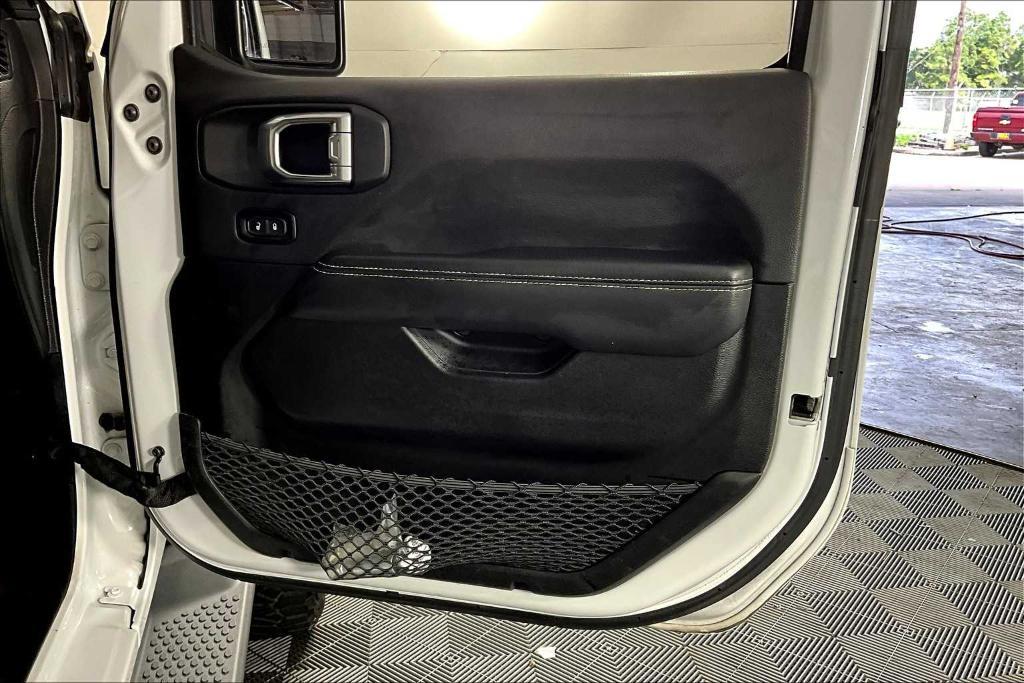 used 2021 Jeep Wrangler Unlimited car, priced at $29,995