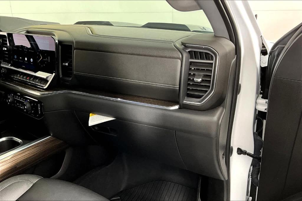 used 2024 Chevrolet Silverado 1500 car, priced at $53,995