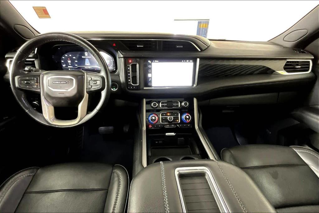 used 2022 GMC Yukon XL car, priced at $47,996