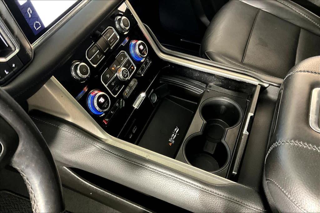 used 2022 GMC Yukon XL car, priced at $47,996