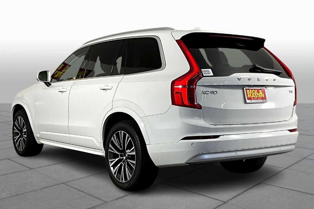 used 2022 Volvo XC90 car, priced at $36,995