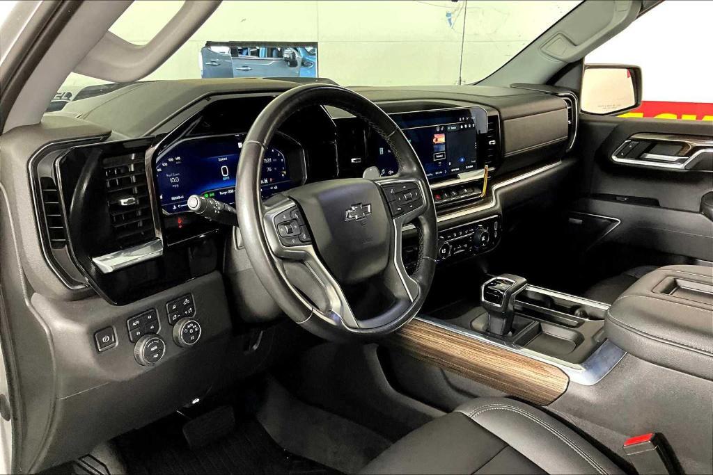used 2022 Chevrolet Silverado 1500 car, priced at $42,595