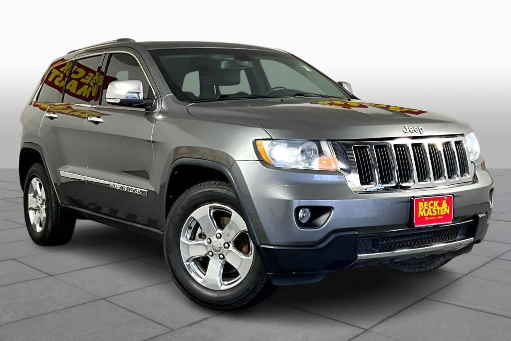 used 2013 Jeep Grand Cherokee car, priced at $8,595