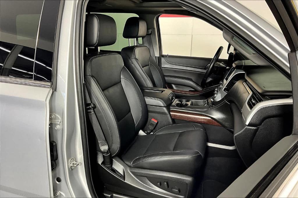 used 2019 GMC Yukon car, priced at $27,895