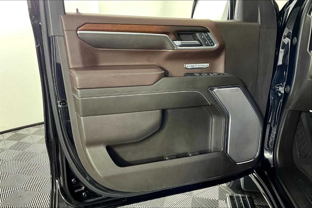 used 2024 GMC Sierra 1500 car, priced at $58,425