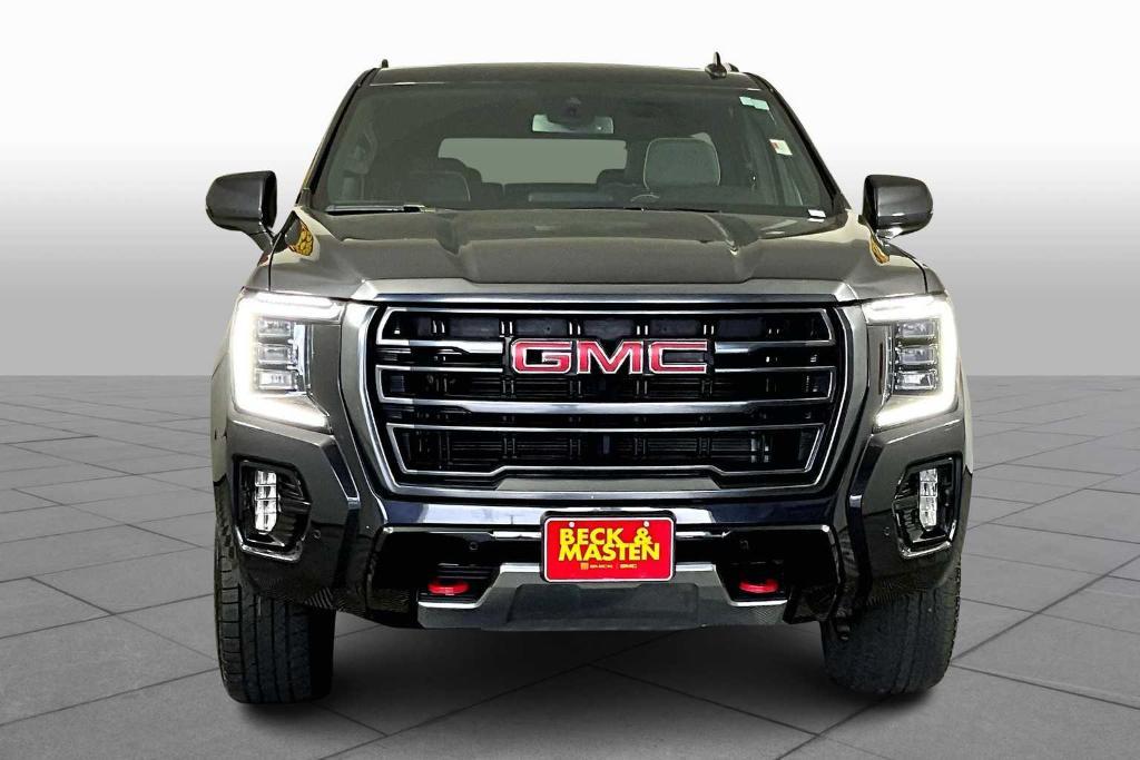 used 2023 GMC Yukon XL car, priced at $65,915