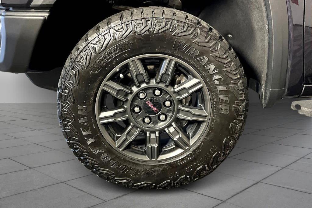 used 2024 GMC Sierra 1500 car, priced at $64,405