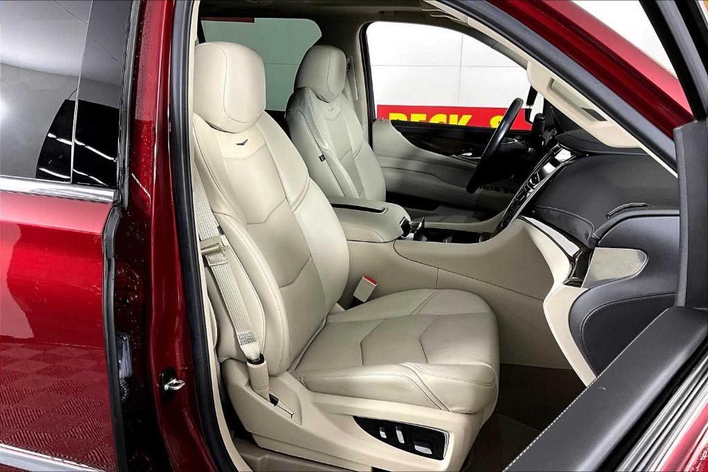 used 2020 Cadillac Escalade car, priced at $43,485