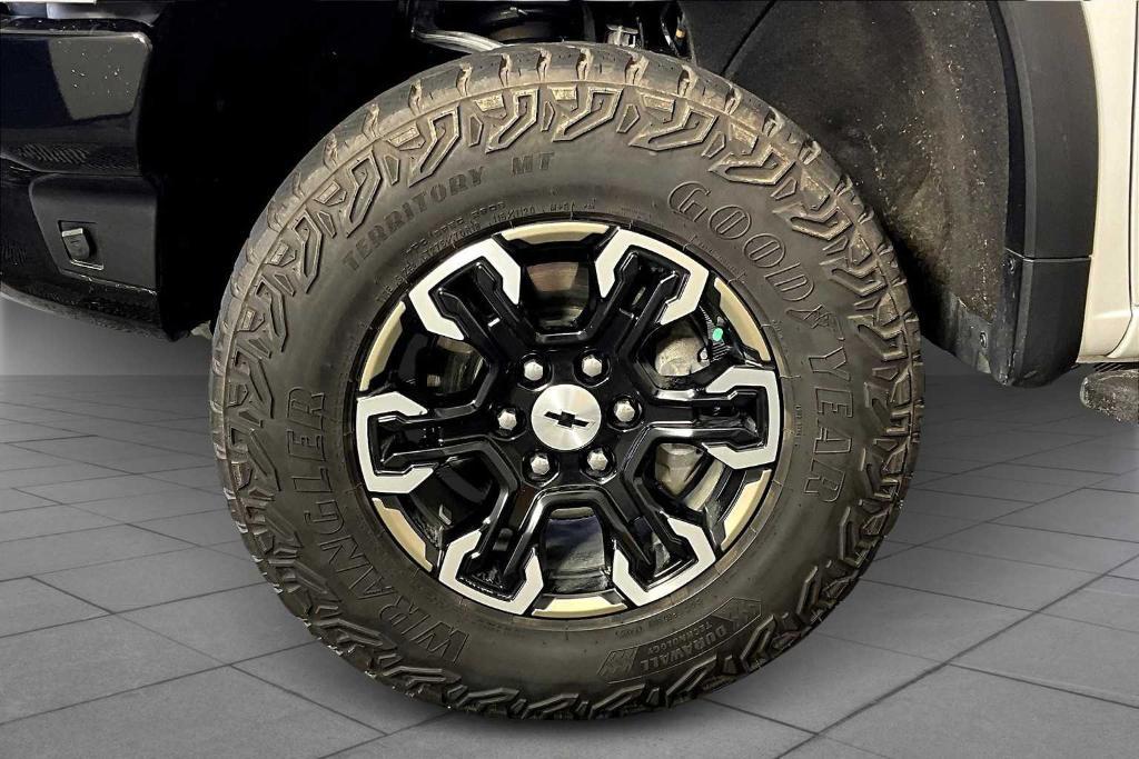 used 2024 Chevrolet Silverado 1500 car, priced at $55,995