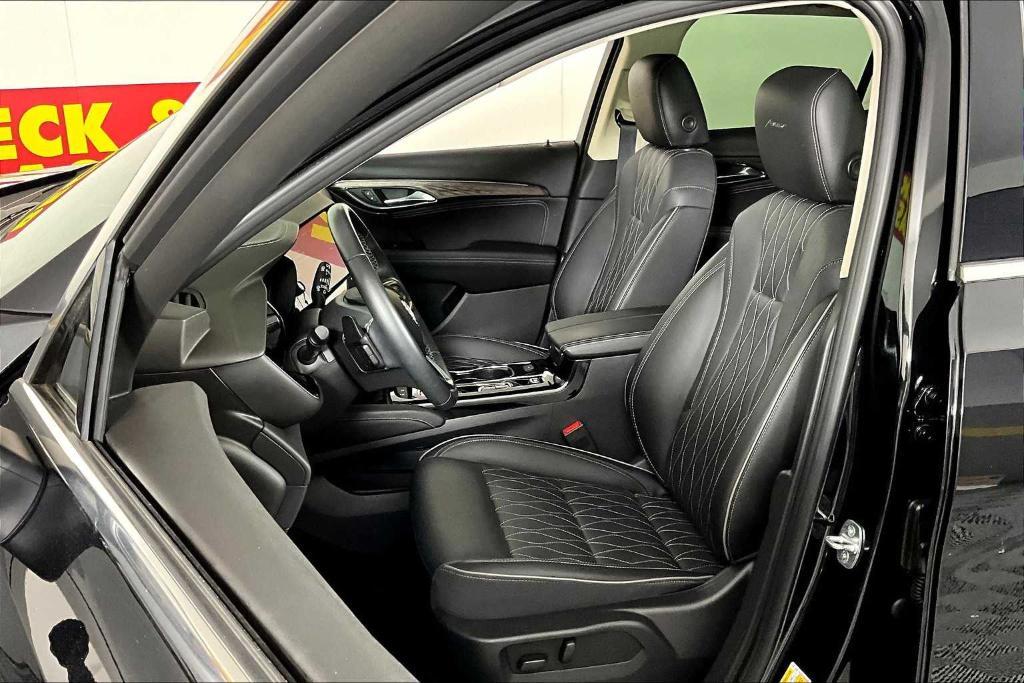 used 2023 Buick Envision car, priced at $30,995