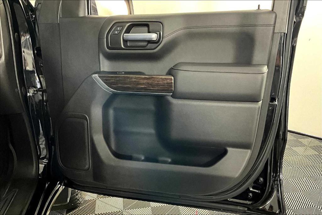 used 2021 GMC Sierra 1500 car, priced at $35,795