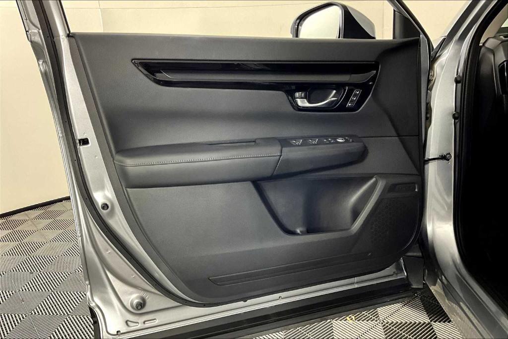 used 2024 Honda CR-V car, priced at $31,445