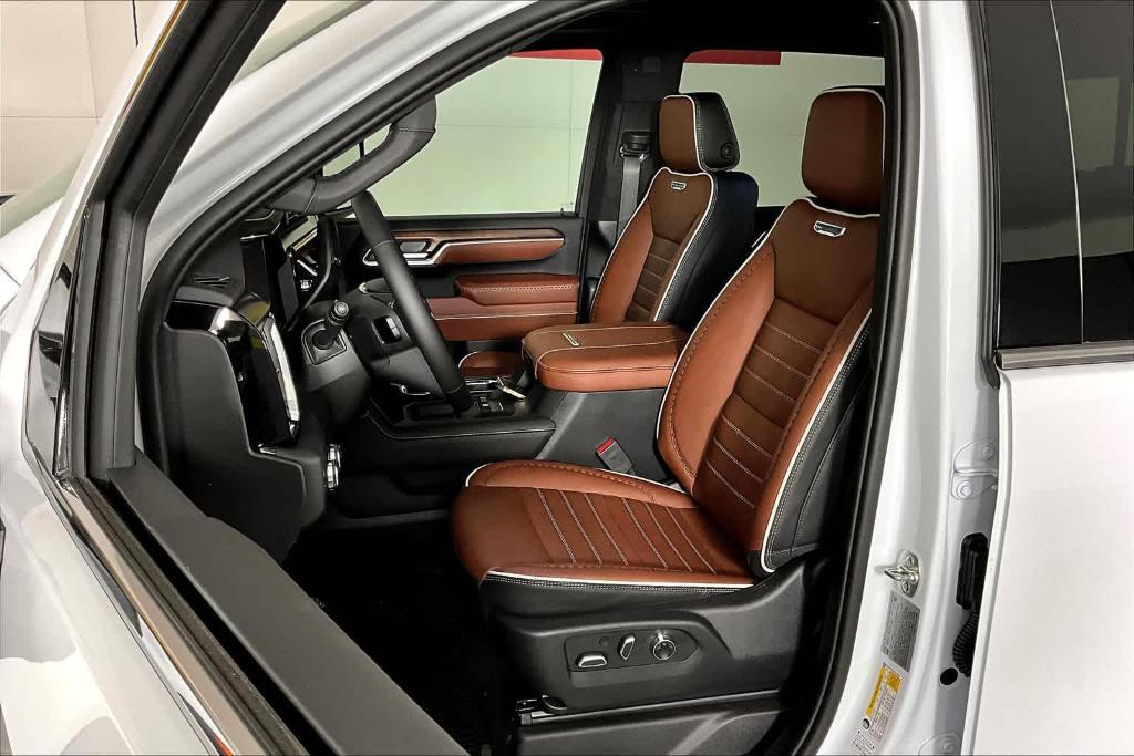 new 2025 GMC Sierra 2500 car, priced at $95,885