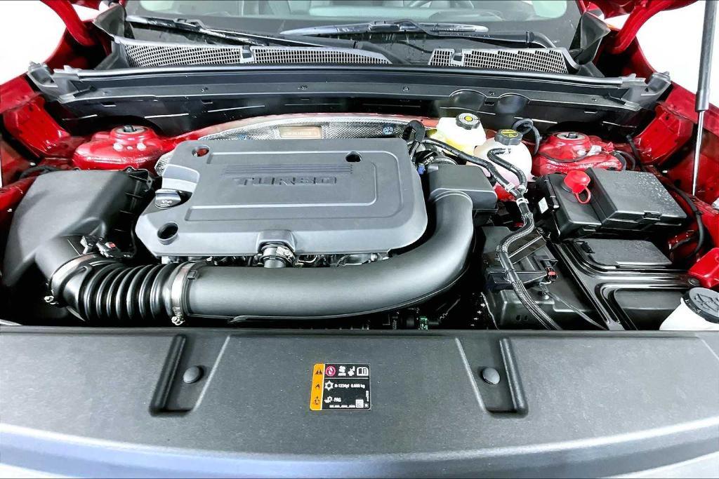 new 2025 Buick Envision car, priced at $37,740