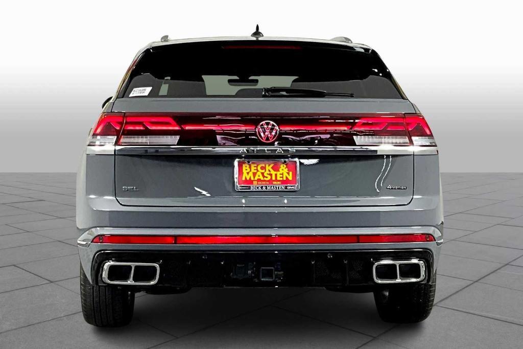 used 2024 Volkswagen Atlas Cross Sport car, priced at $38,995