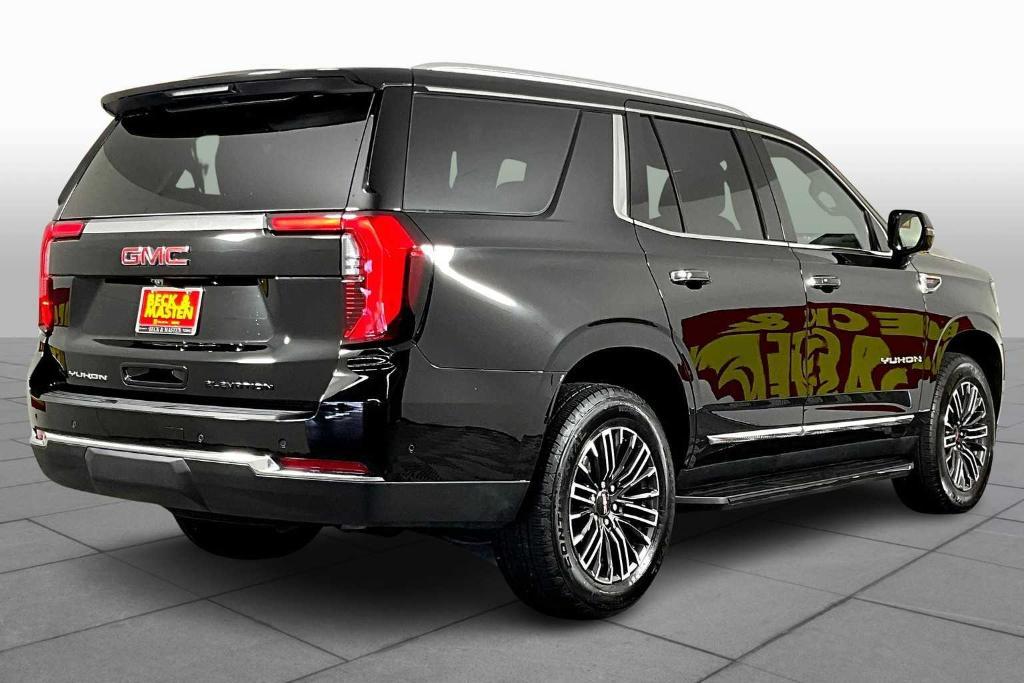 used 2025 GMC Yukon car, priced at $69,995