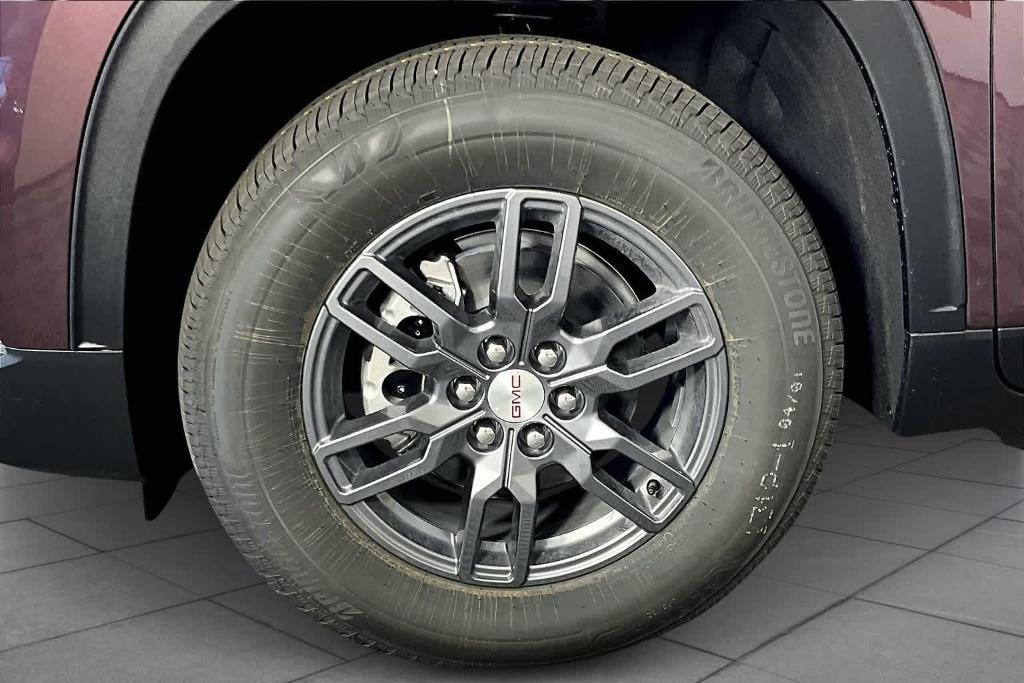 new 2025 GMC Acadia car, priced at $43,890