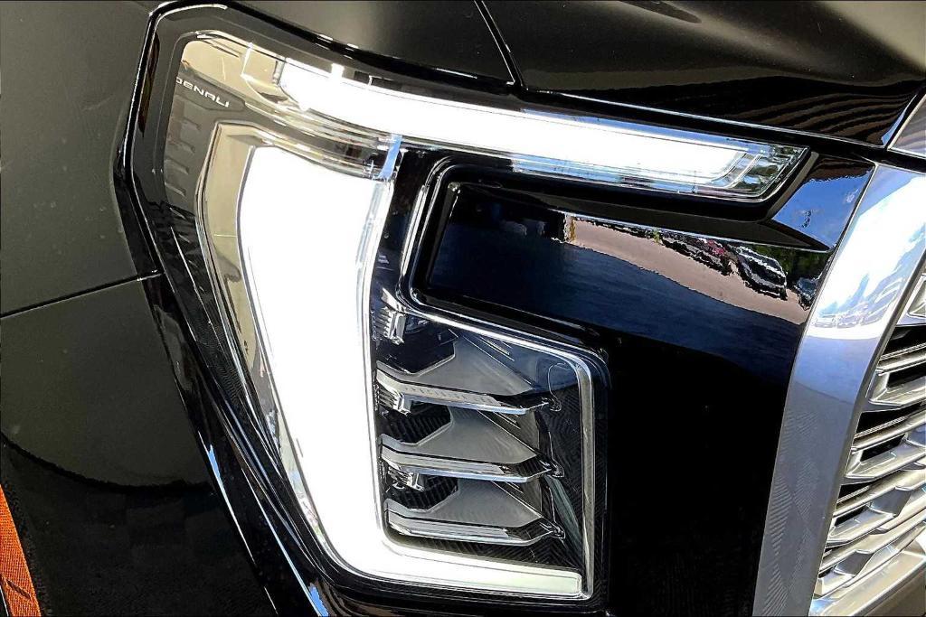 new 2025 GMC Yukon car, priced at $84,922