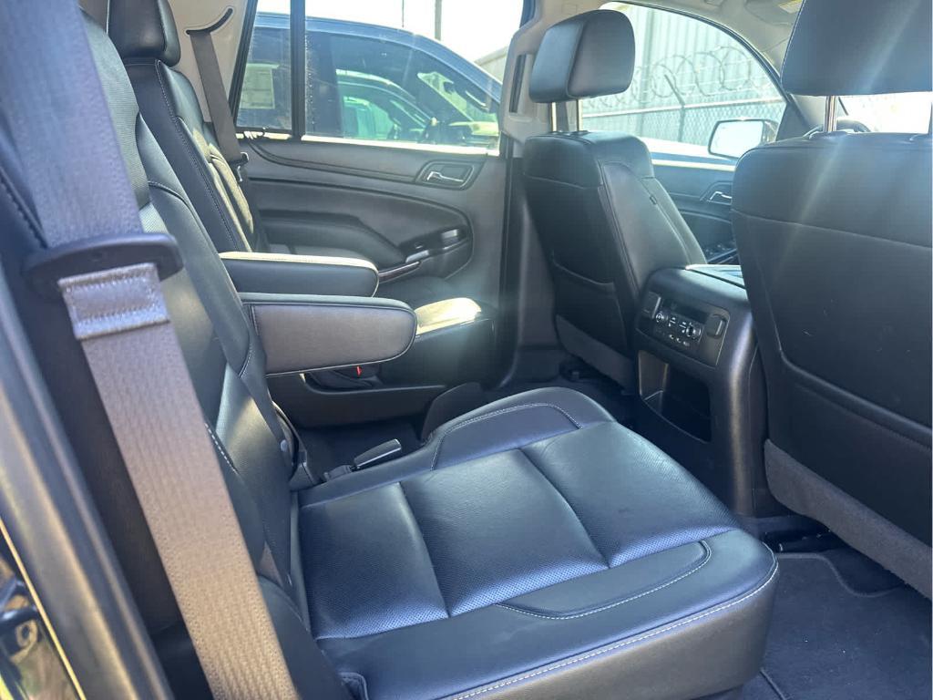 used 2019 GMC Yukon car, priced at $26,997
