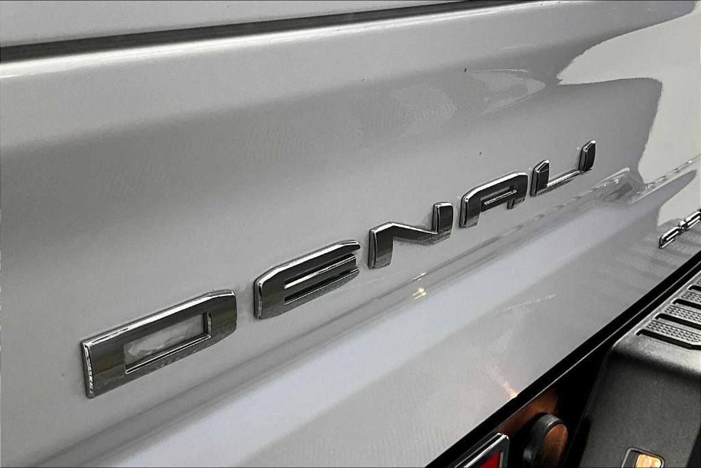 used 2023 GMC Sierra 1500 car, priced at $51,995