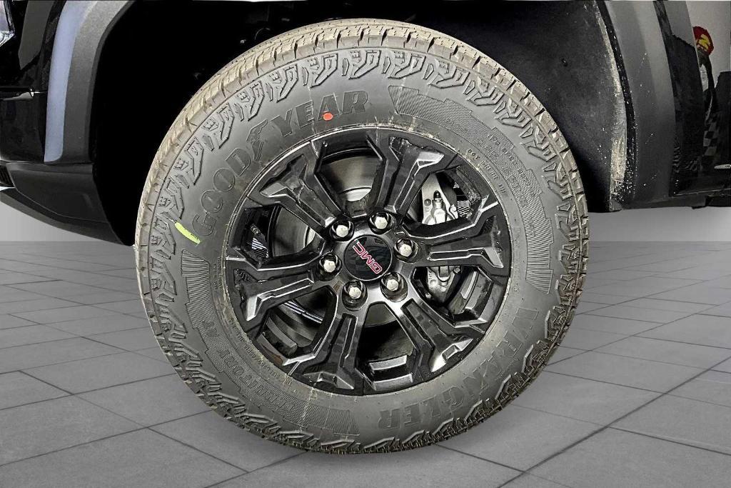 new 2025 GMC Canyon car, priced at $47,300