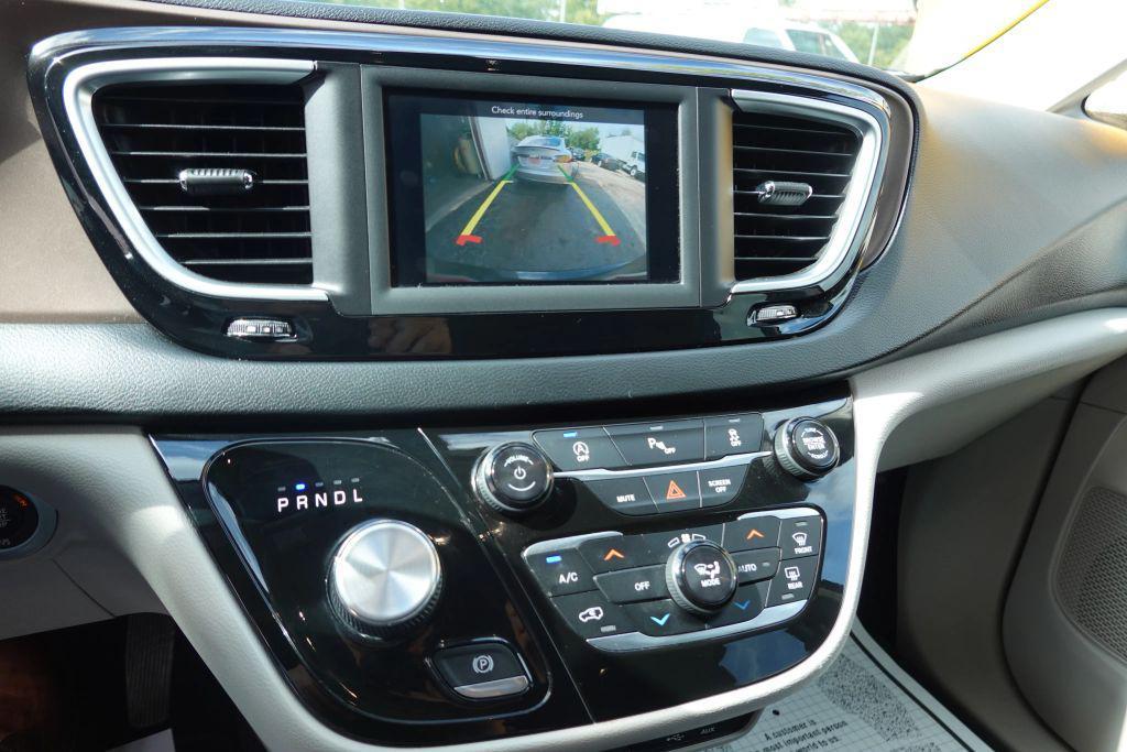 used 2018 Chrysler Pacifica car, priced at $11,400