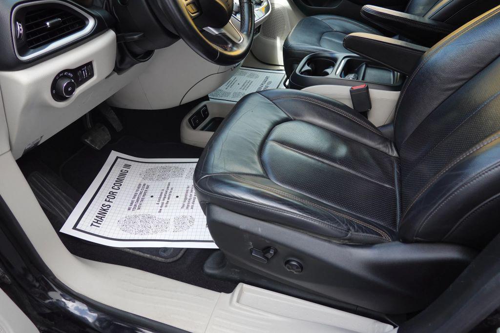 used 2018 Chrysler Pacifica car, priced at $11,400