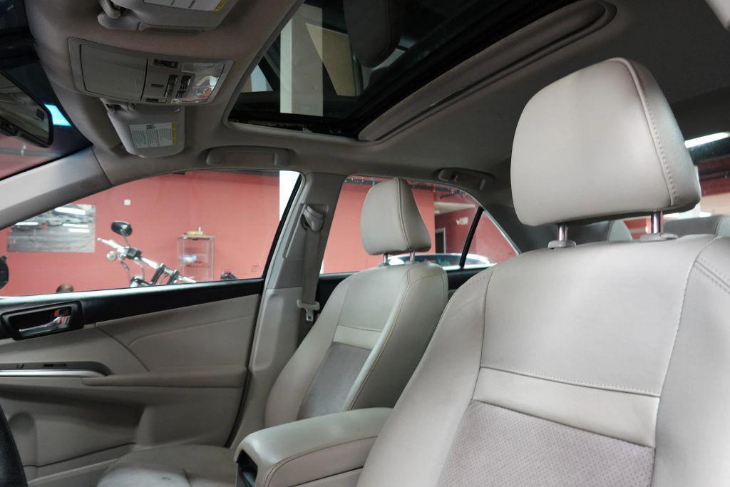 used 2013 Toyota Camry Hybrid car, priced at $11,500