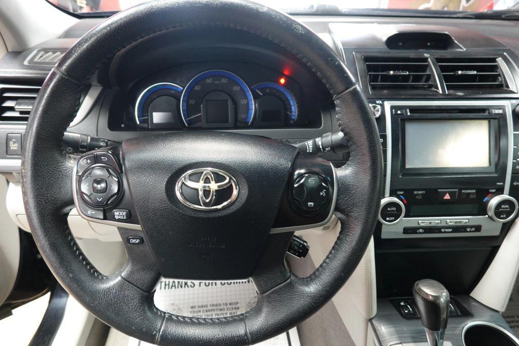 used 2013 Toyota Camry Hybrid car, priced at $11,500