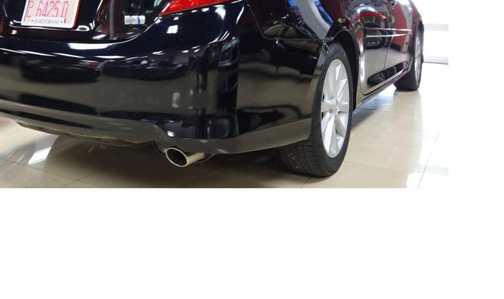 used 2013 Toyota Camry Hybrid car, priced at $11,500